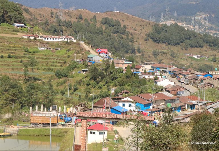 एउटै बजार दुई जिल्लामा, प्रशासनिक झन्झट