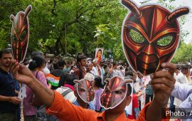 भारतीय सत्ताविरुद्ध सञ्जालबाट सडकमा पुगेका ‘कक्रोच’