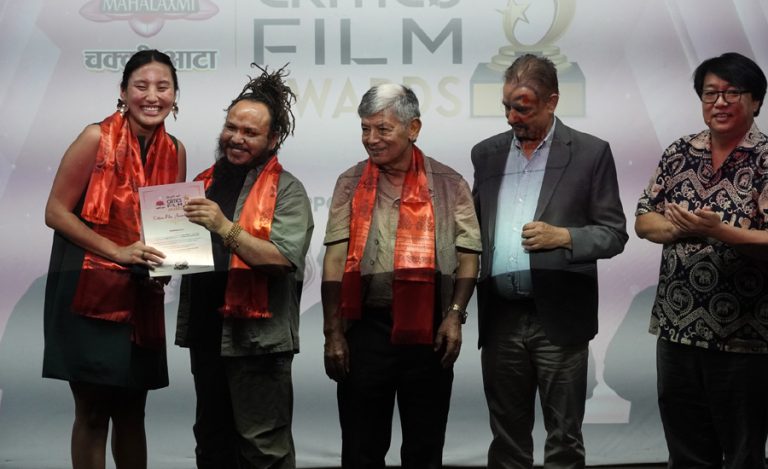 २०८१ र २०८२ का विजेतालाई क्रिटिक्स फिल्म अवार्ड वितरण