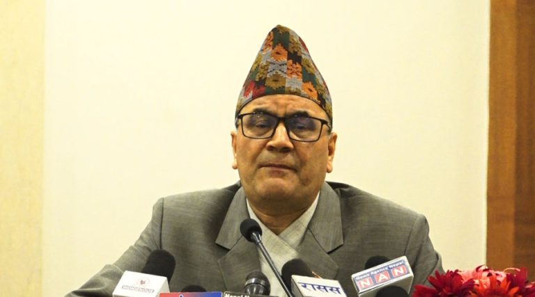 सरकारको चेतावनी– श्रमिकलाई न्युनतम ज्याला नदिए कडा कारबाही हुन्छ
