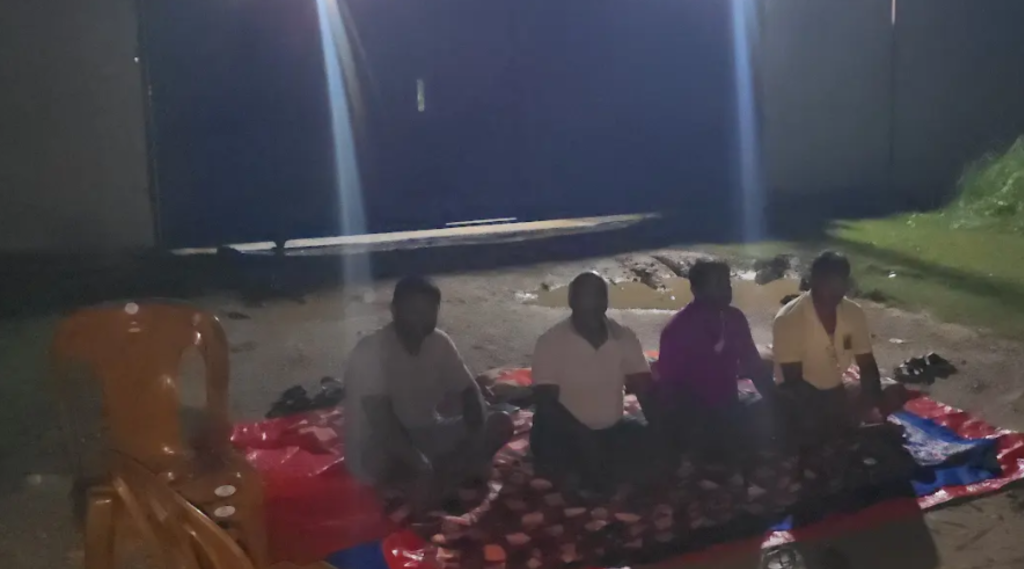 ८ दिनदेखि राइस मिलको गेटमा व्यवसायीको धर्ना