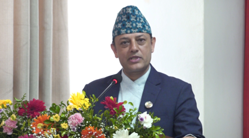 ‘संसद्‍मा कालो चस्मा खोल्नू, बैठक चल्दा सेयर कारोबार नगर्नू’