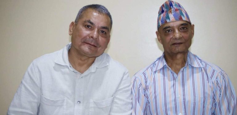 राप्रपाको असन्तुष्ट पक्षले मलमासपछि नयाँ दल बनाउने, दुर्गा प्रसाईं जोडिनेबारे छलफल