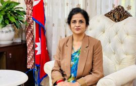उद्योगमन्त्री यादवले प्रधानमन्त्रीलाई बुझाइन् ३२ बुँदे कार्यसम्पादन