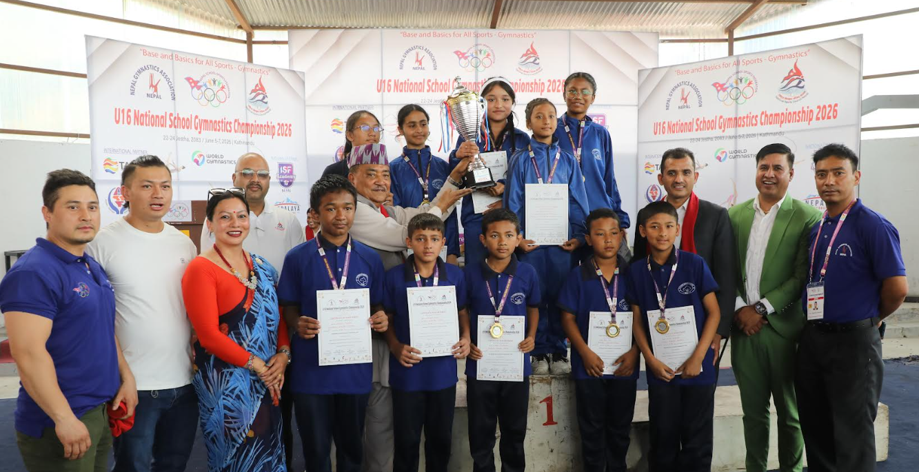 यु-१६ राष्ट्रिय जिम्न्याष्टिकमा रिसब र त्रिसालाई स्वर्ण, एभरेष्ट इङ्लिस स्कुल टिम च्याम्पियन