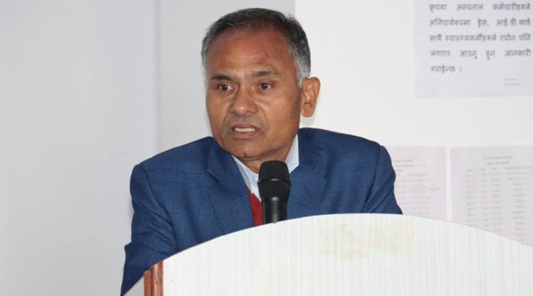 स्वास्थ्य सेवा विभागका महानिर्देशक ढकाल अनिवार्य अवकाशमा