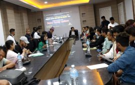 सिलिण्डर लिन ओमान उड्यो नेपाल एयरलाइन्सको विमान