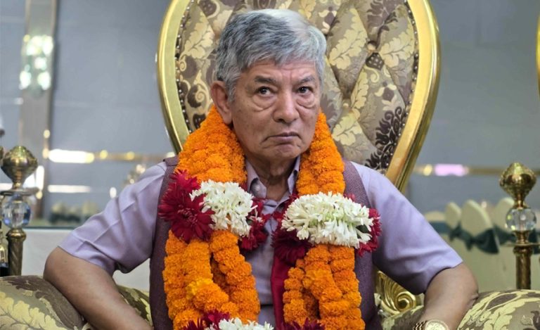 मदनकृष्ण श्रेष्ठको जीवनमाथि फिल्म ‘मदनकृष्ण’ बन्ने, शीर्ष भूमिकामा महेश-केकी
