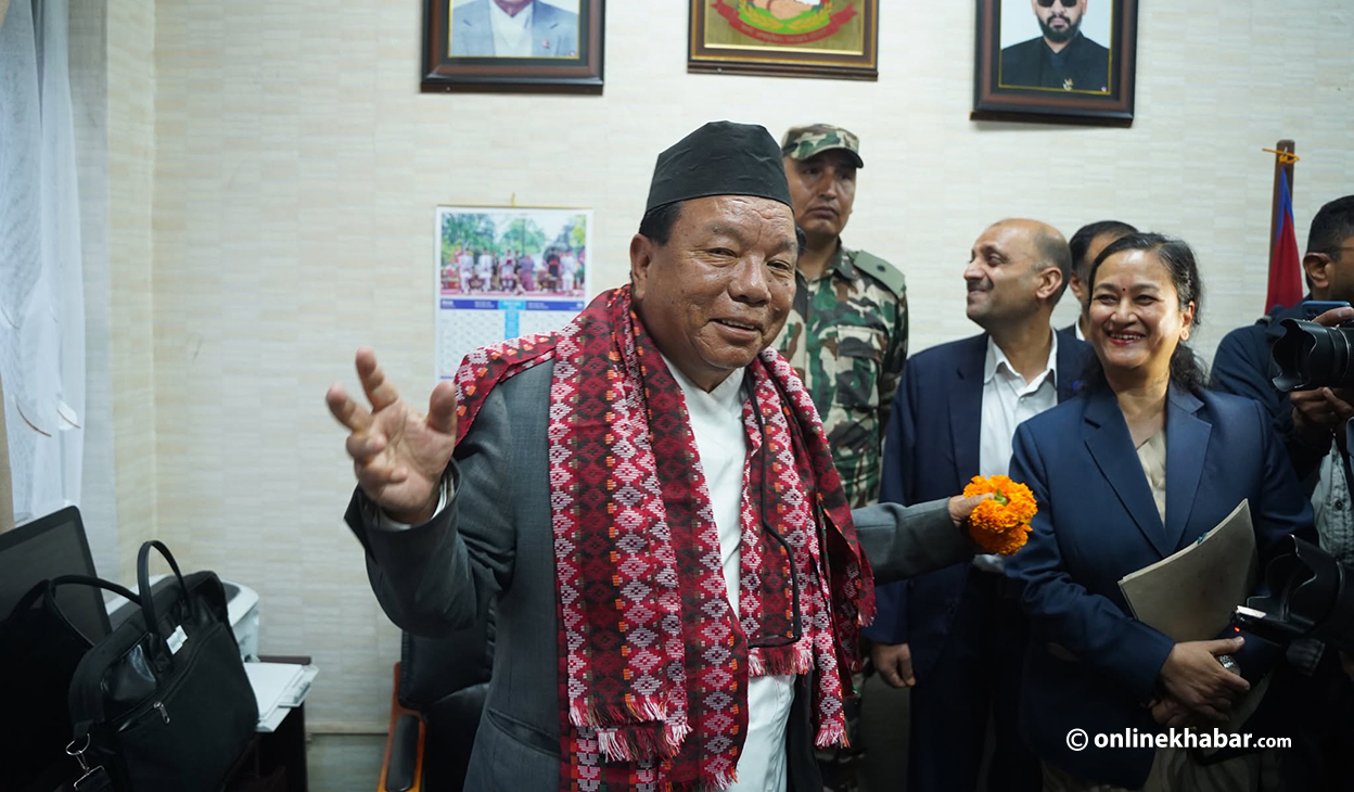 मन्त्री पुनको घोषणा : तीन वर्ष मन्त्री हुने, त्यसपछि युवालाई अवसर