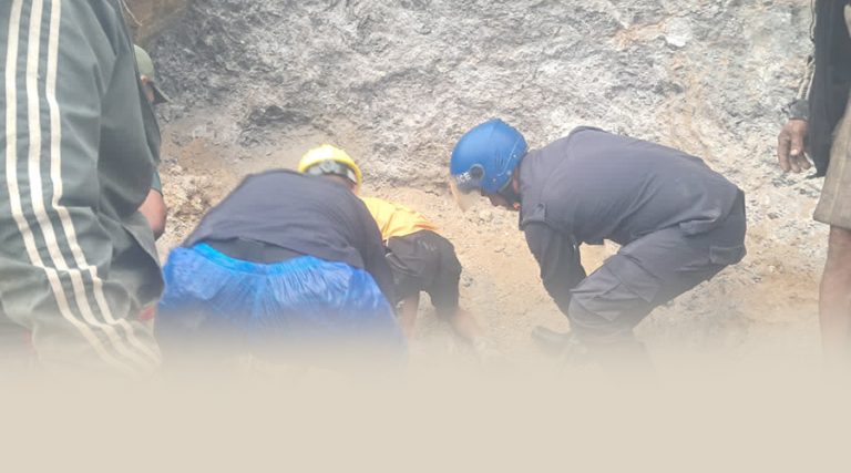 रुकुमपूर्वमा माटोको ढिस्कोले पुरिँदा एक जनाको मृत्यु, दुई घाइते