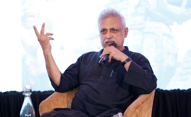 काठमाडौंका युवामाझ सुनिए पियूष मिश्रा, सुझाए- क्षमतालाई एउटा पहिचानमा बन्द नगर