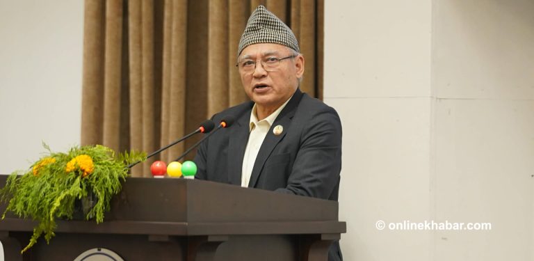 प्रधानमन्त्रीको अभिव्यक्तिबारे परराष्ट्रमन्त्रीको प्रष्टीकरण मान्य हुँदैन : एमाले