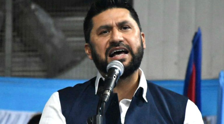 रविले भने– मतभेद भए कोठामा मिलाऔं, सडकमा तमासा देखाउने होइन