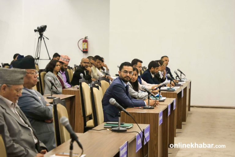 कार्यसूचीमै प्रवेश नगरी स्थगित भयो प्रतिनिधिसभा बैठक