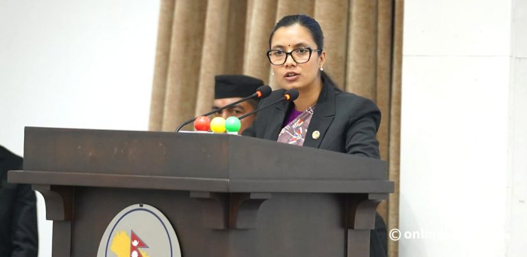 संक्रमणकालीन न्यायसम्बन्धी आयोग गठन गर्न सिफारिस समितिको प्रक्रिया अघि बढेको छ : मन्त्री गौतम