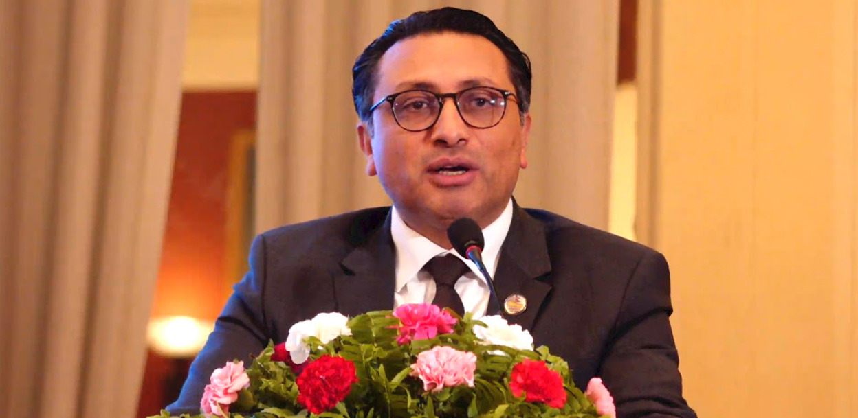 पहिले फाइदा लिइरहेकाहरूले अत्तालिएर भ्रम फैलाइरहेका छन् : अर्थमन्त्री वाग्ले