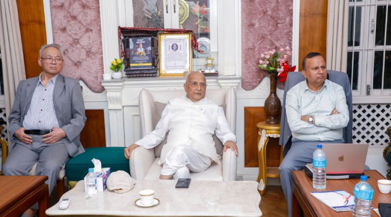 गुन्डुमा एमाले सचिवालय बैठक