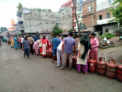 फेरि किन भयो ग्यास अभाव ?