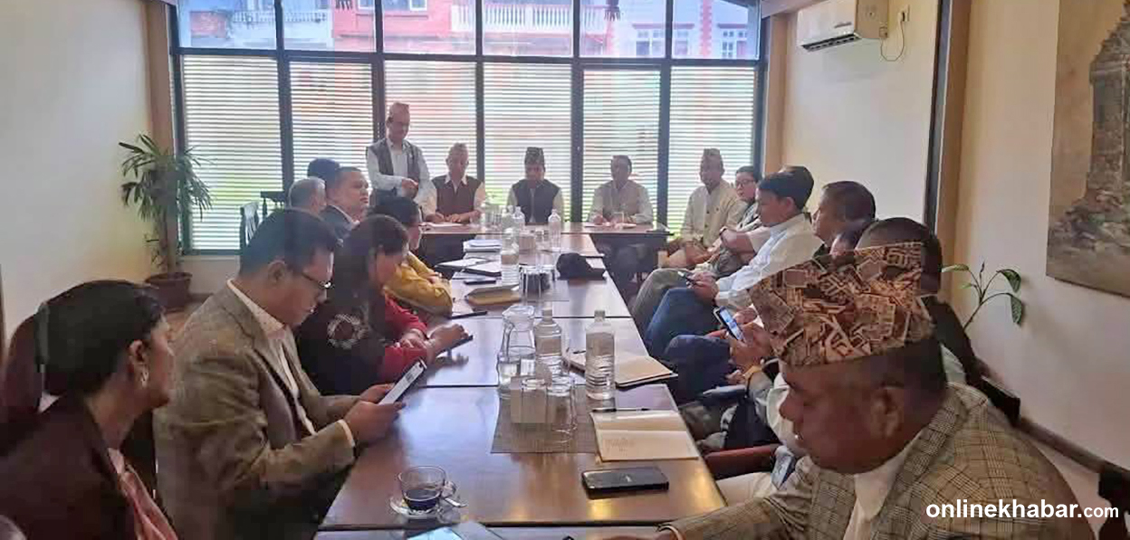 बागमती सरकारबाट बाहिरिने तयारीमा एमाले, संसदीय दलको बैठक जारी