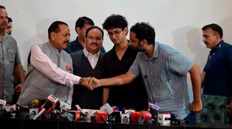 कक्रोच पार्टीले भन्यो- हाम्रा माग पूरा गर्न सरकार तयार भयो
