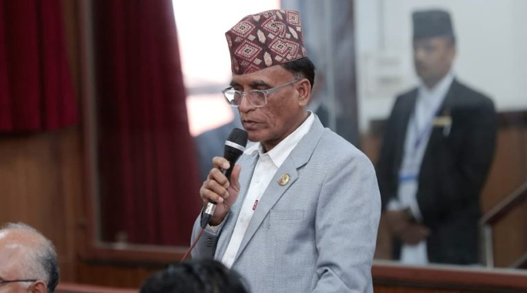सांसद विश्वकर्माको प्रस्ताव : मन्त्री-सांसदलाई गाडी होइन, साइकलको व्यवस्था गरौं