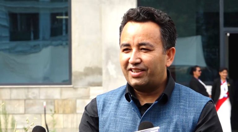 संसदीय दलको नेतासम्बन्धी विधानको व्यवस्थालाई अपव्याख्या गरियो : गणेश पराजुली