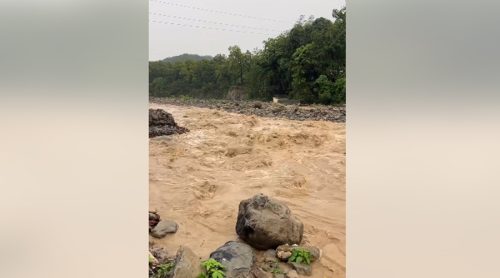 कैलालीको गोदावरी नदीमा फसेका एक जनाको उद्धार