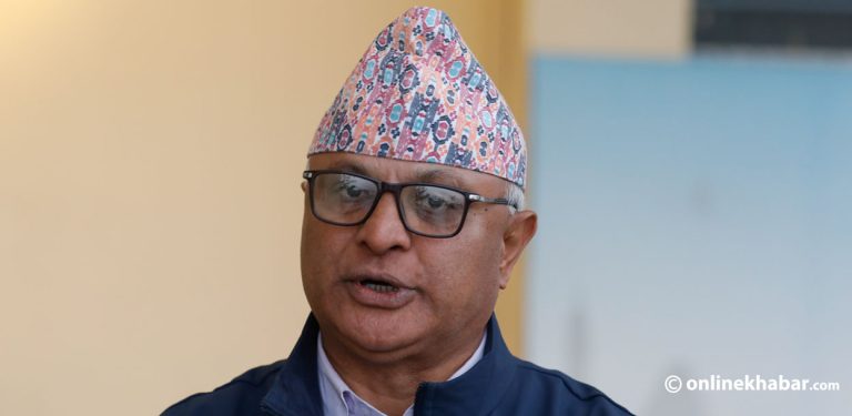 हिक्मत कार्कीको अडान– मुख्यमन्त्री फेर्ने भए सचिवालयबाटै निर्णय गर्नुपर्छ