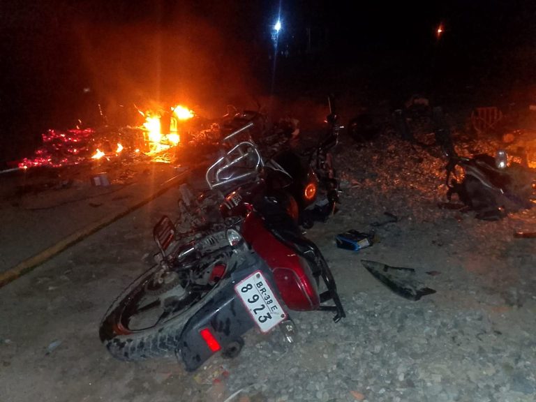 सुनसरीमा मध्यरातमा झडप : प्रहरीको गोली लागेर एक जनाको मृत्यु, १६ जना घाइते