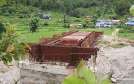 कुखुरे खोला पुल : एक वर्षमा निर्माण सम्पन्न हुनुपर्ने, ६ वर्षमा ६० प्रतिशत मात्रै काम
