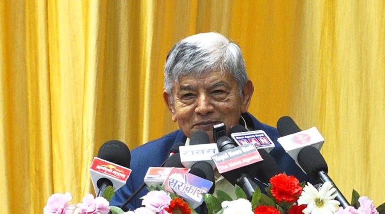 नेपालमा पनि अन्तर्राष्ट्रिय स्तरको चालक संस्कार आवश्यक छ : मदनकृष्ण श्रेष्ठ