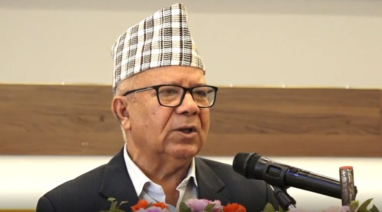 माधव नेपालको चिन्ता- सरकारका कामकारबाहीले अत्यन्तै सशंकित बनाइरहेको छ