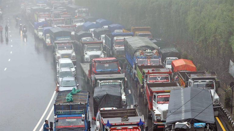 मुग्लिन-नारायणगढ सडकखण्ड दुईतर्फी सञ्चालनमा