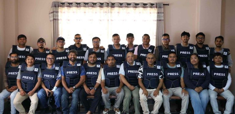 फोटो पत्रकारलाई सुरक्षा तथा जोखिम व्यवस्थापन सम्बन्धी तालिम