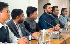 मधेश र कोशीका रास्वपा सांसदलाई रविको निर्देशन- जिल्ला जानुस्, सद्‌भाव कायम गर्न जुट्नुस्