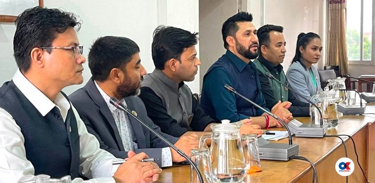 मधेश र कोशीका रास्वपा सांसदलाई रविको निर्देशन- जिल्ला जानुस्, सद्‌भाव कायम गर्न जुट्नुस्