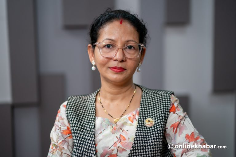 ‘जनताले भोट फिर्ता माग्दैछन्, विगतमा यस्तो कहिल्यै भएको थिएन’