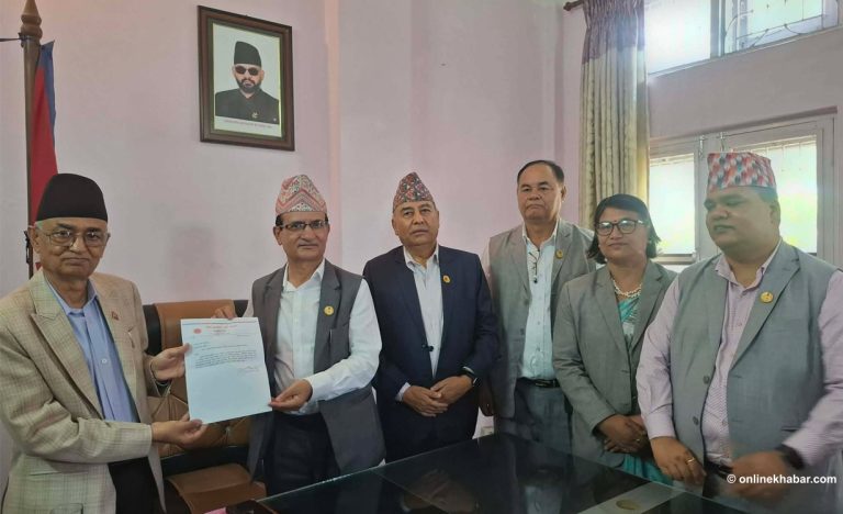बागमती सरकारबाट एमालेका ६ मन्त्रीले दिए राजीनामा, समर्थन पनि फिर्ता