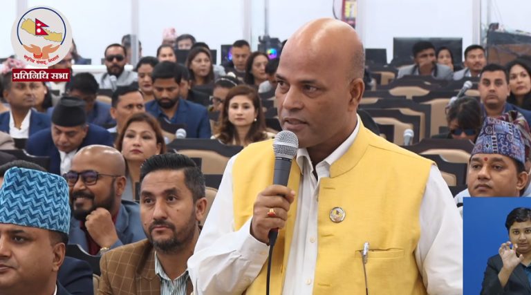 राज्य संकटमा छ, सबै दल एकजुट बनेर राष्ट्रिय मुद्दा तय गरौं : अमरेश कुमार सिंह