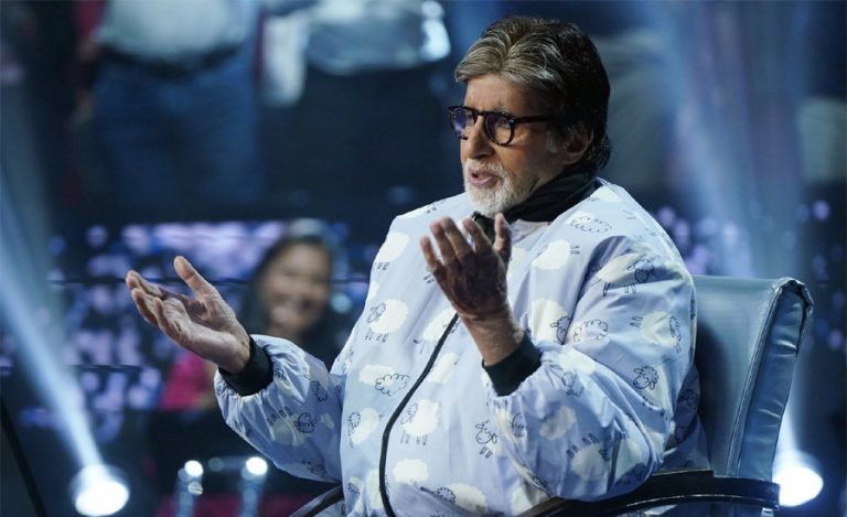 शल्यक्रियापछि घर फर्किए अमिताभ बच्चन, भने- जीवनकै सबैभन्दा कठिन चरणमा छु