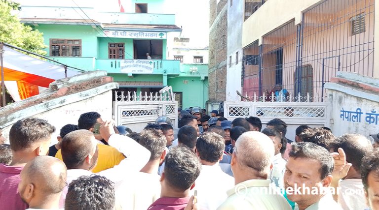 बारामा कांग्रेसका गगन-देउवा समूहबीच झडप 