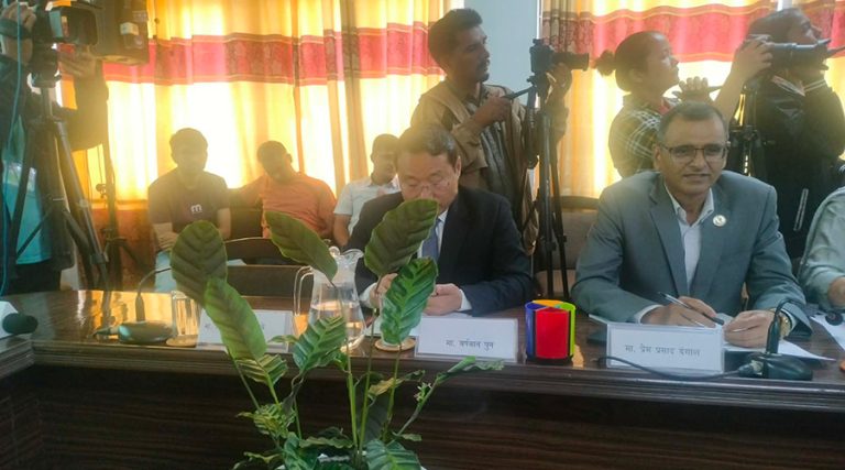 वर्षमान पुनले खोजे अन्तर जिल्ला र विदेशबाट मतदानबारे प्रष्टता