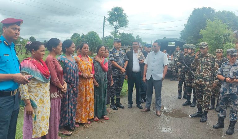च्याउ टिप्न जाँदा सम्पर्कविहीन भएका १४ महिला आफैं आए परिवारको सम्पर्कमा   