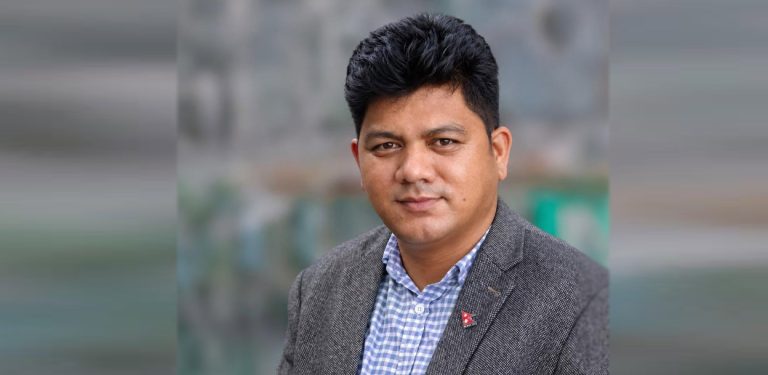 सुनसरी घटना छानबिन गर्न बनेको समितिमा कोको छन् ?