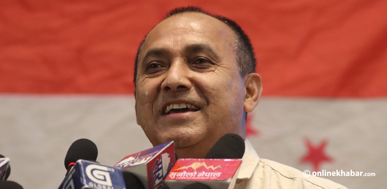 कसैको आलोचना गरेर गन्तव्यमा पुगिंदैन : विश्वप्रकाश शर्मा