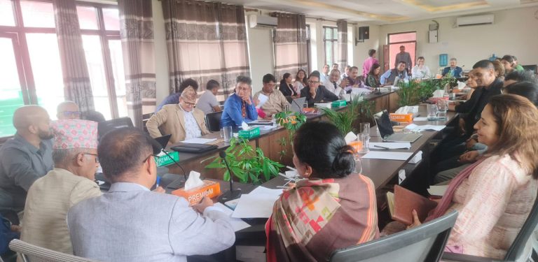 पाठ्यक्रम प्रारूप परिवर्तन कार्य तीव्र