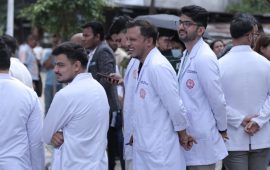 आन्दोलनरत चिकित्सकसँग वार्ता गर्न एमालेको माग