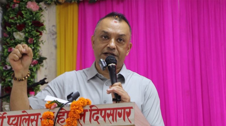 लोकतन्त्र र समावेशितामा सम्झौता नगरी संविधान संशोधन गर्न सकिन्छ : गगन थापा