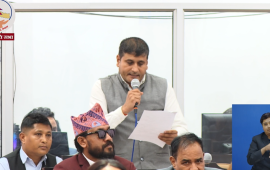 रास्वपाकै सांसद भन्छन् : म स्वयम्‌ले सरकारमा परिवर्तन महसुस गर्न पाइनँ, जनताले कसरी पाउलान् ?