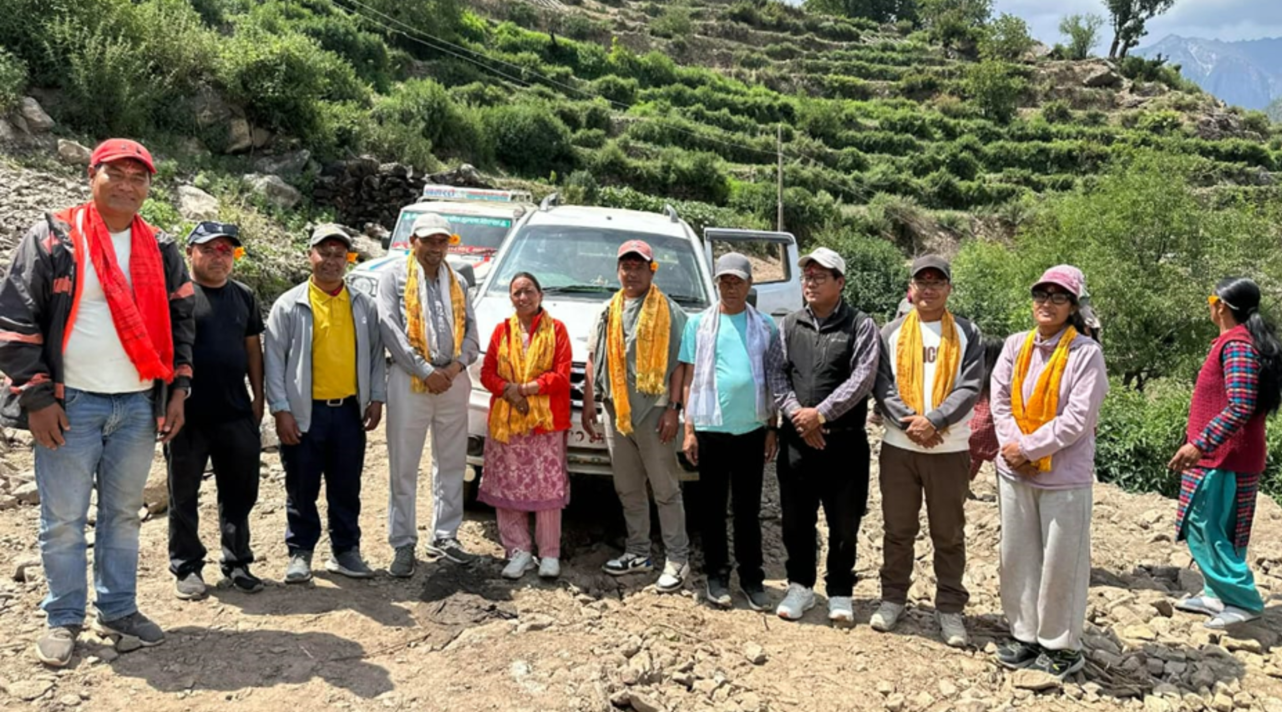हुम्लाको स्याँडामा पहिलोपटक पुग्यो गाडी   